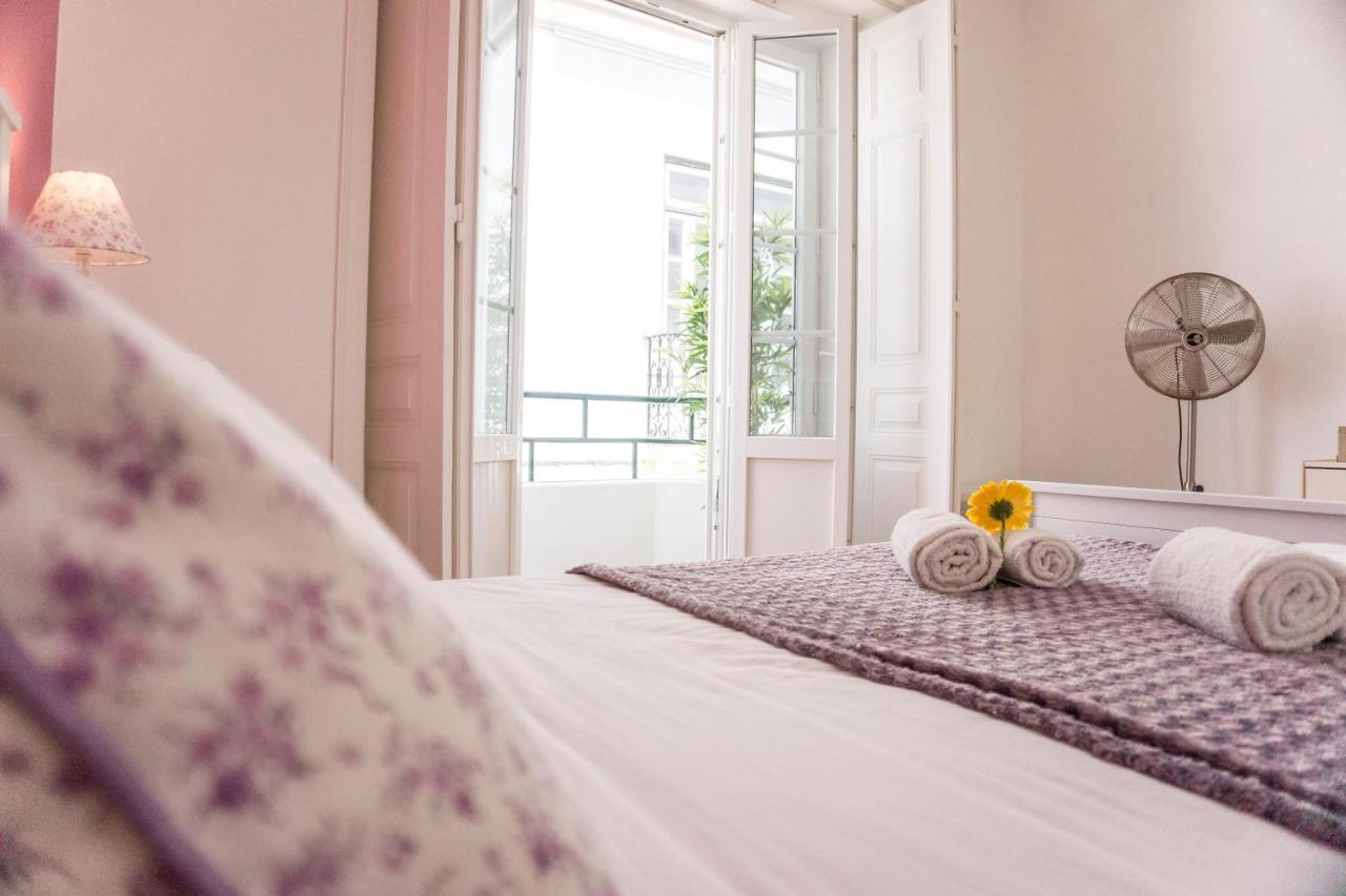 ホテル Lalitana Townhouse ラゴス エクステリア 写真