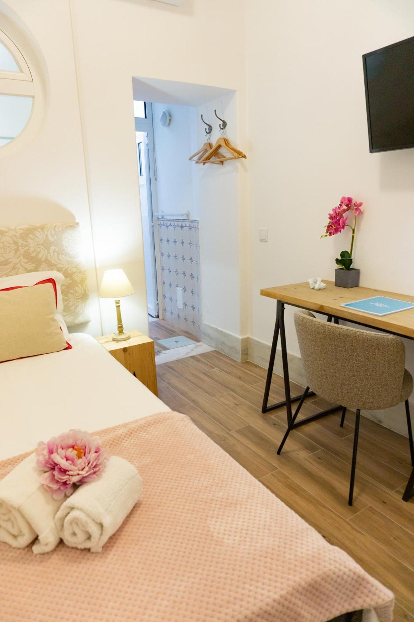 ホテル Lalitana Townhouse ラゴス エクステリア 写真